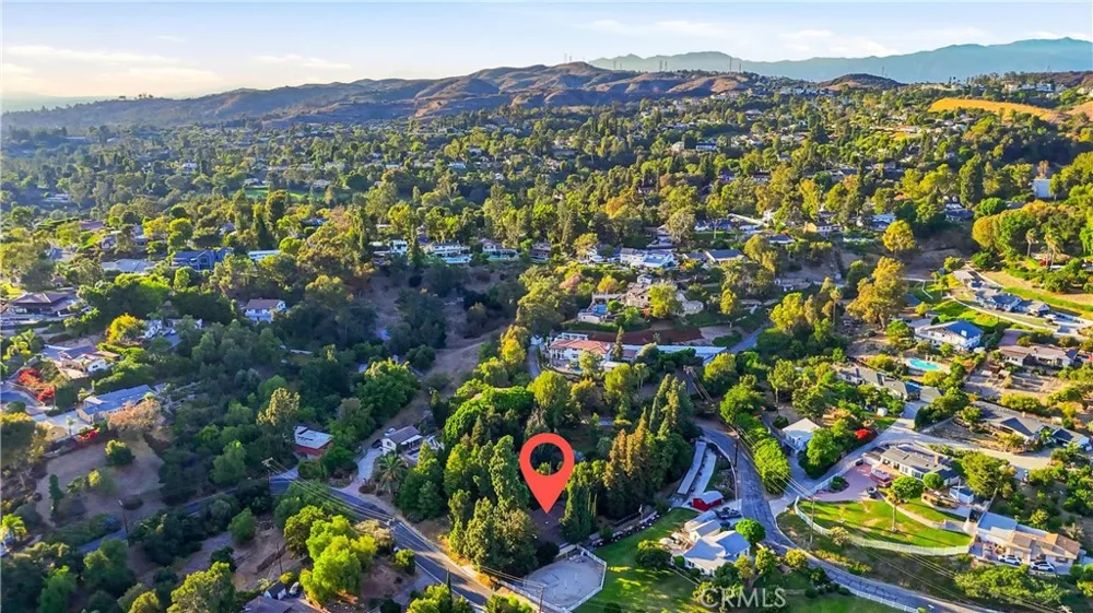 1749 West La Habra Heights, CA 90631