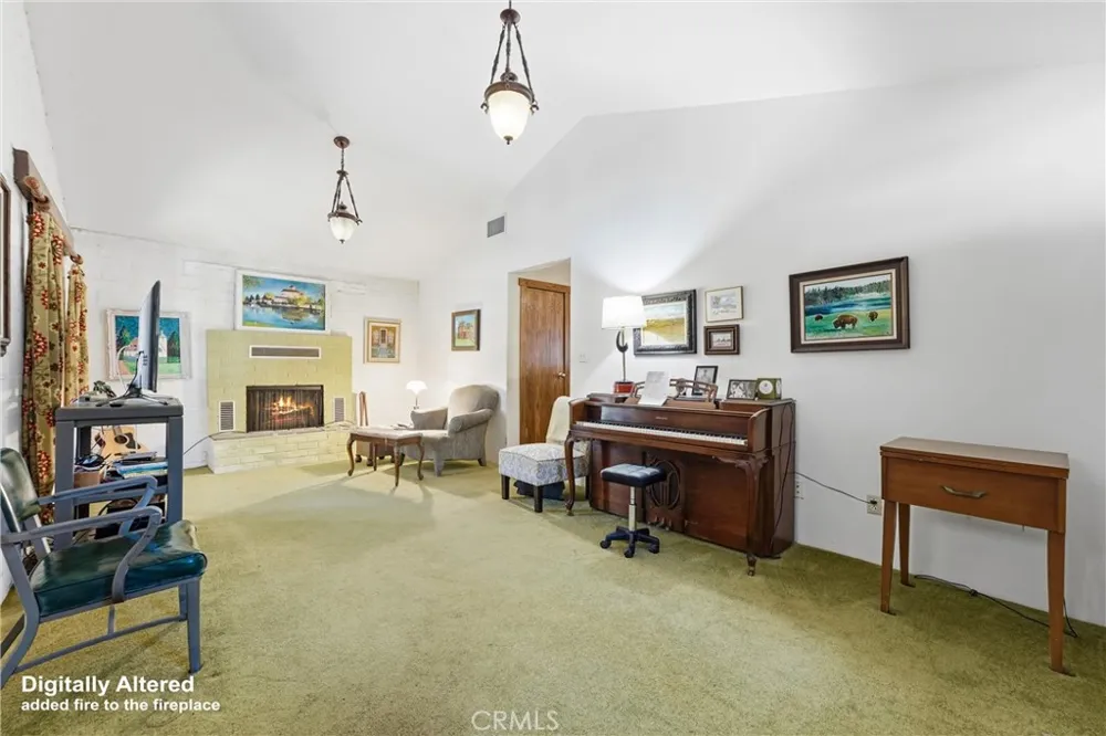 1749 West La Habra Heights, CA 90631