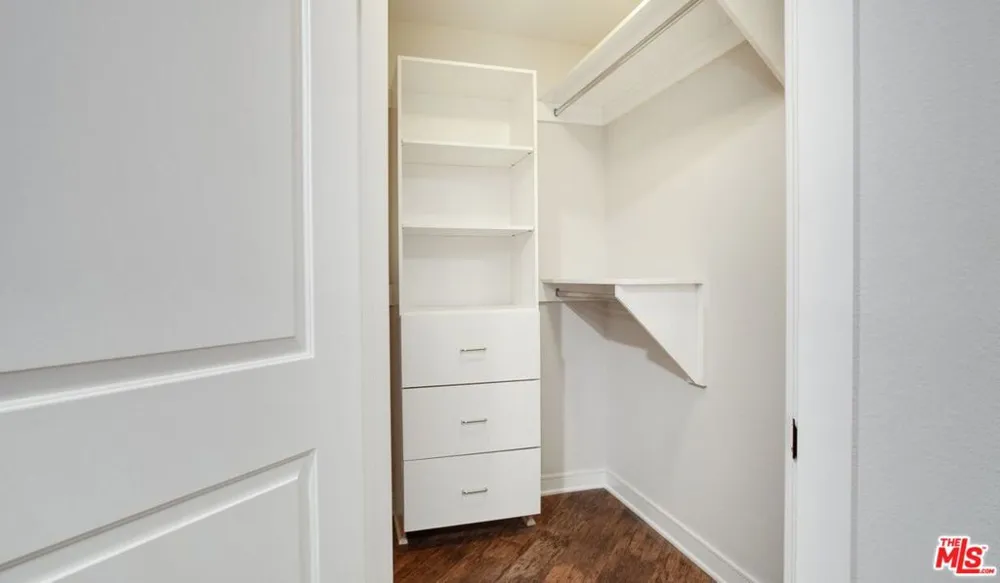 7660 Beverly Boulevard #115 Los Angeles, CA 90036