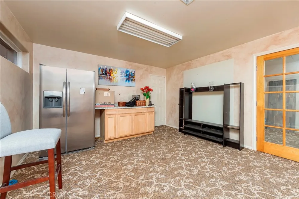 1032 W Avenue S14 Palmdale, CA 93551