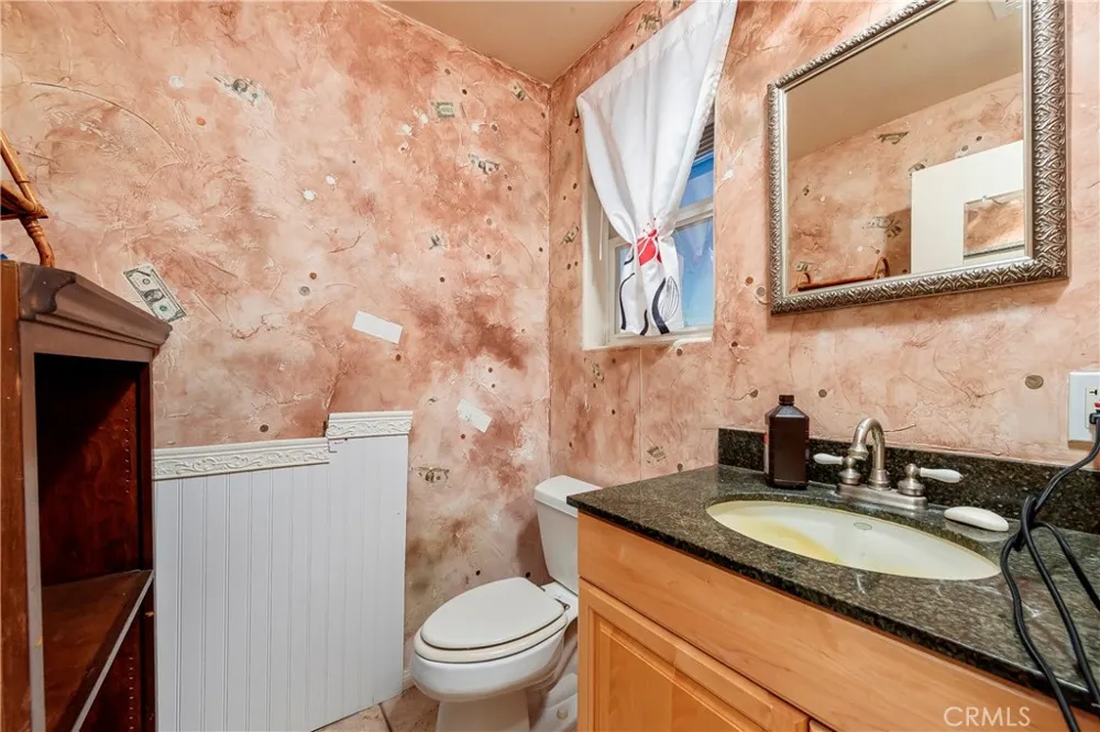 1032 W Avenue S14 Palmdale, CA 93551