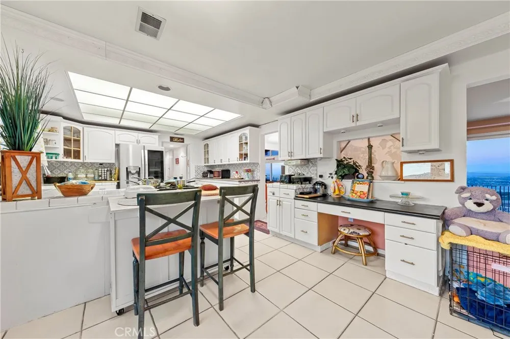 1032 W Avenue S14 Palmdale, CA 93551