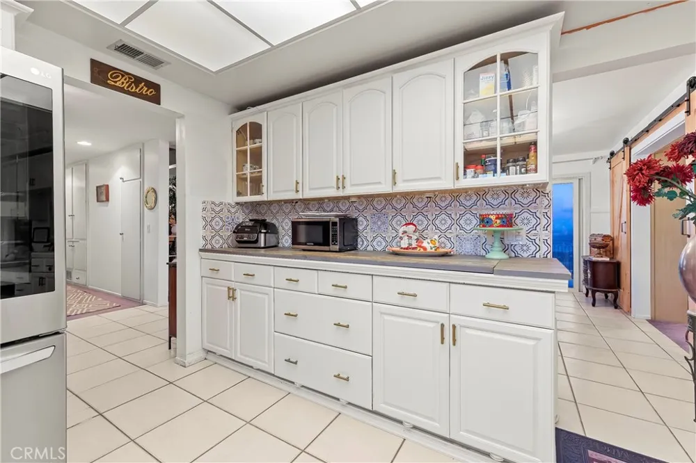 1032 W Avenue S14 Palmdale, CA 93551