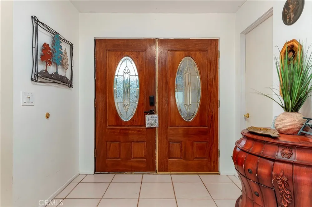 1032 W Avenue S14 Palmdale, CA 93551