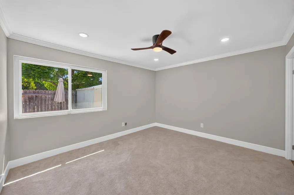 8318 Panorama Ridge Ct Spring Valley, CA 91977
