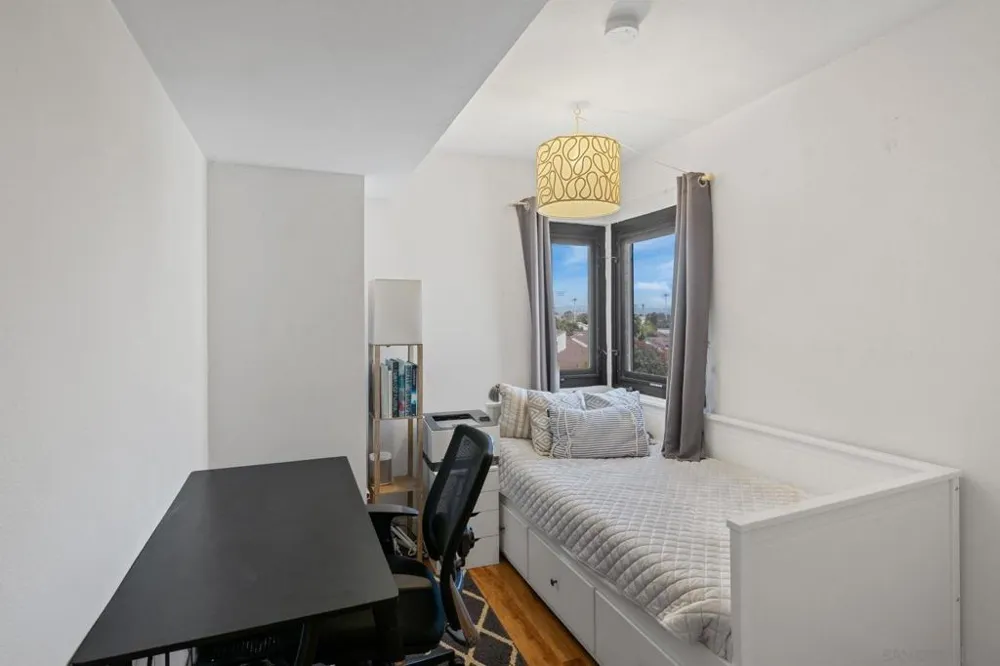 2287 Caminito Pasada #101 San Diego, CA 92107