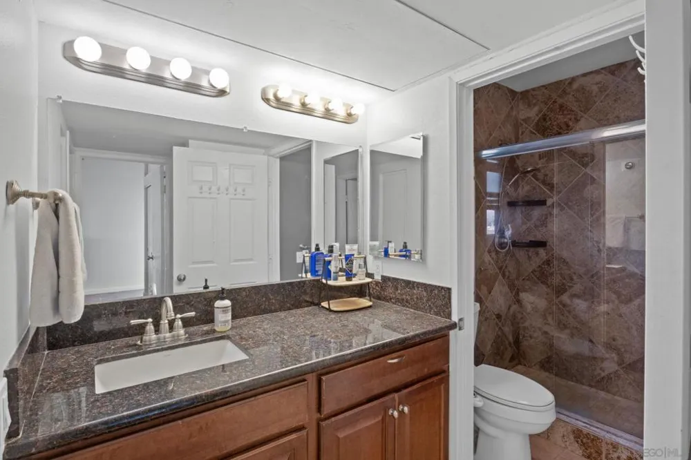 2287 Caminito Pasada #101 San Diego, CA 92107
