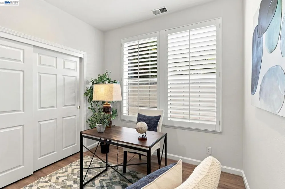 30898 Cambridge Way Union City, CA 94587