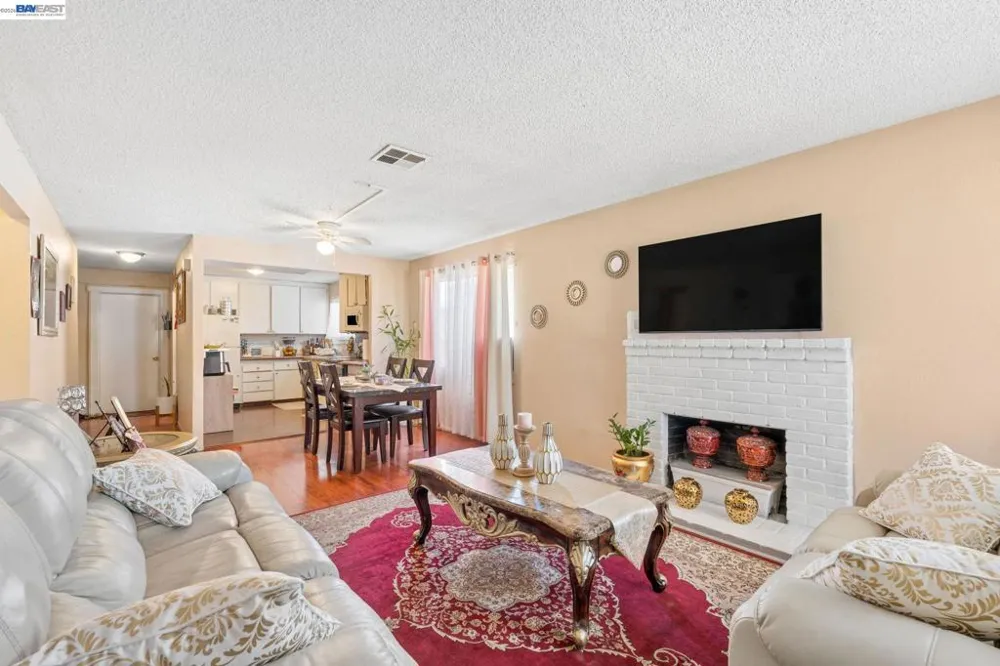 1247 Johnson Ct Tracy, CA 95376