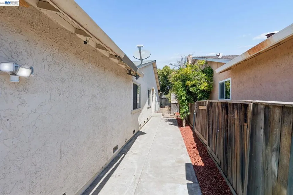 1247 Johnson Ct Tracy, CA 95376