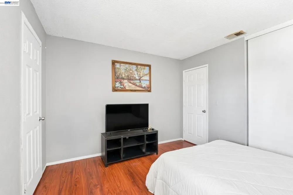 1247 Johnson Ct Tracy, CA 95376