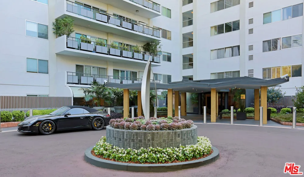1155 La Cienega Boulevard #1110 West Hollywood, CA 90069