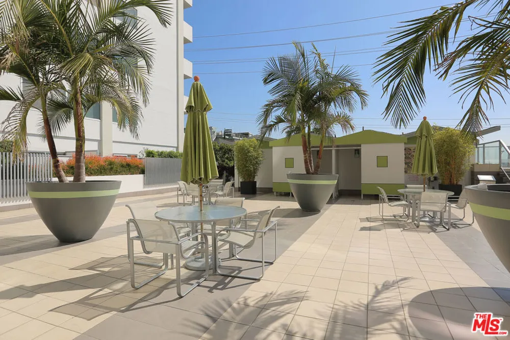 1155 La Cienega Boulevard #1110 West Hollywood, CA 90069