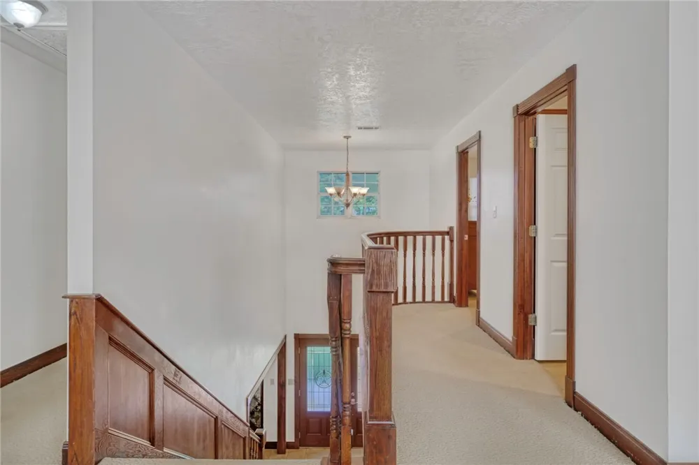 26 Woodland Hills Dr Drive Huntsville, TX 77320