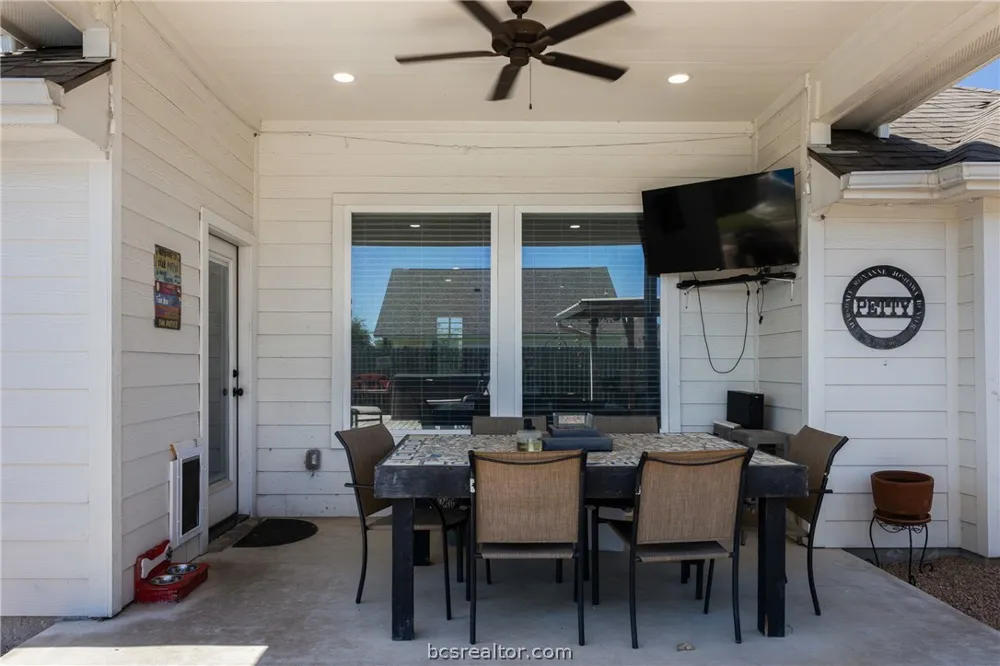 149 Windmill Road Snook, TX 77879