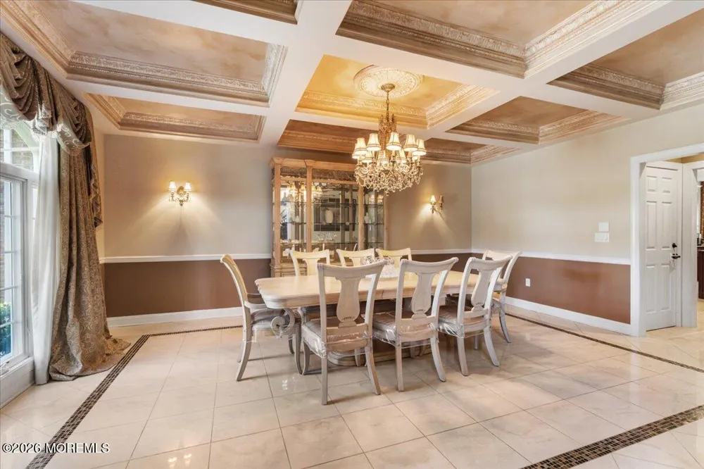 8 Blueberry Hill Marlboro, NJ 07746