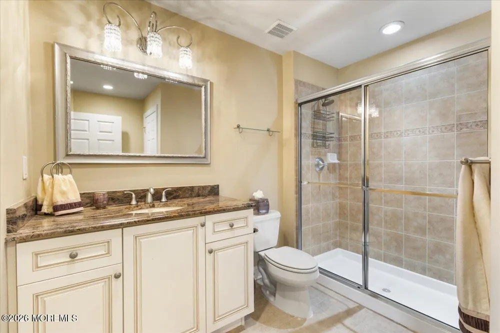 8 Blueberry Hill Marlboro, NJ 07746