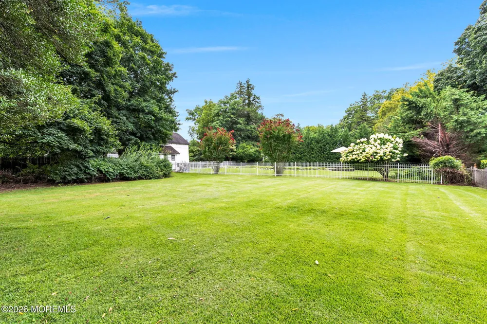 333 Sycamore Avenue Shrewsbury, NJ 07702
