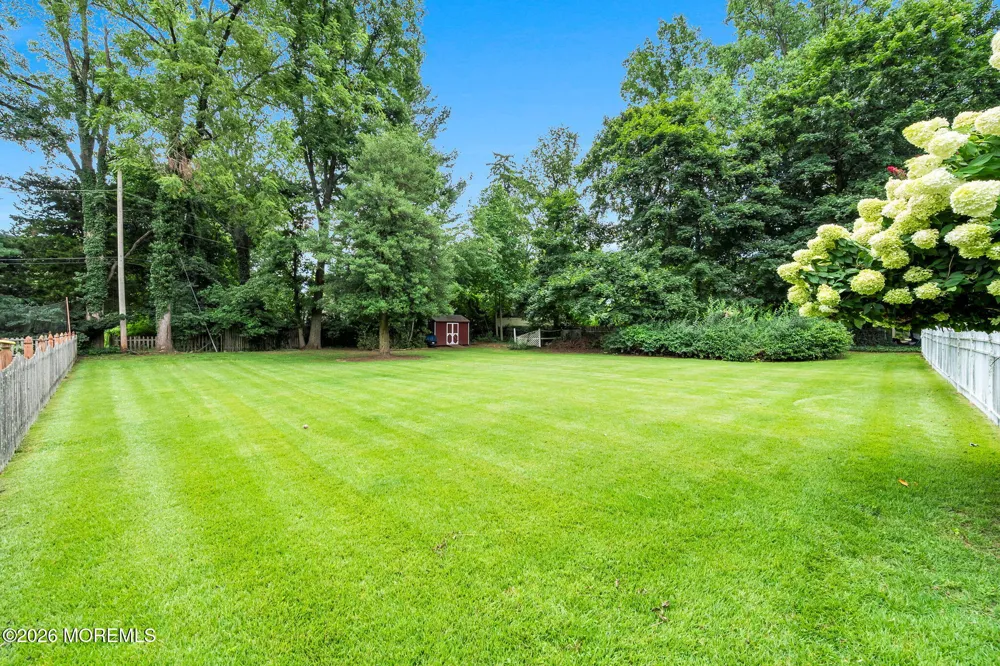 333 Sycamore Avenue Shrewsbury, NJ 07702