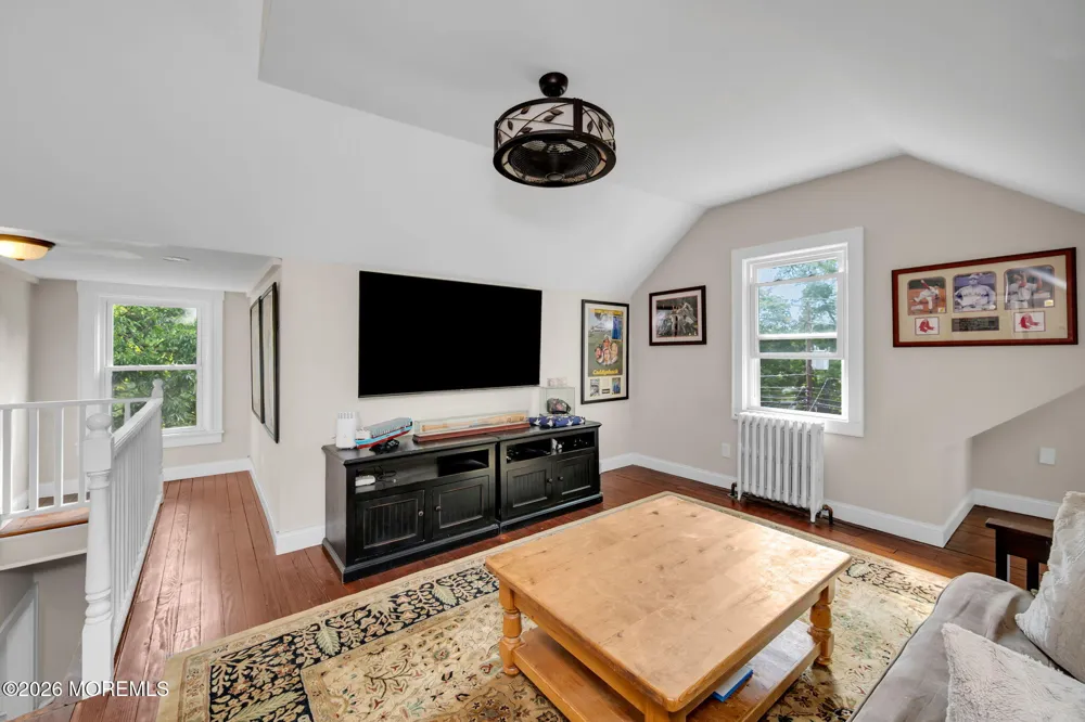 333 Sycamore Avenue Shrewsbury, NJ 07702