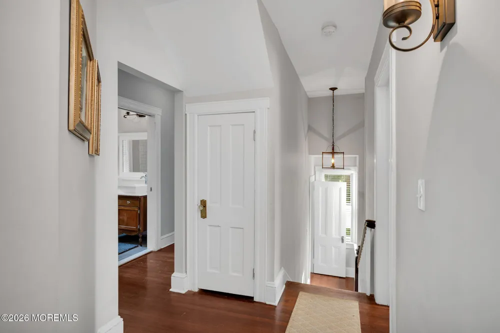 333 Sycamore Avenue Shrewsbury, NJ 07702