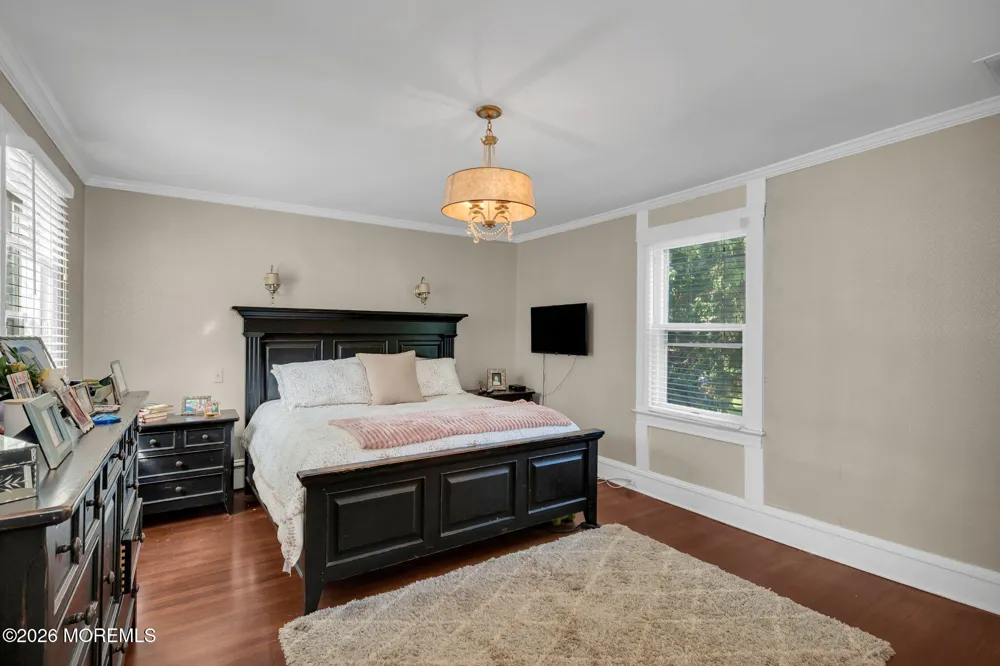 333 Sycamore Avenue Shrewsbury, NJ 07702