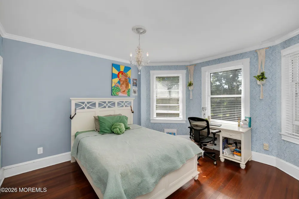 333 Sycamore Avenue Shrewsbury, NJ 07702