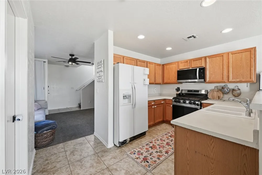 5339 Aurora Beam Avenue Las Vegas, NV 89122