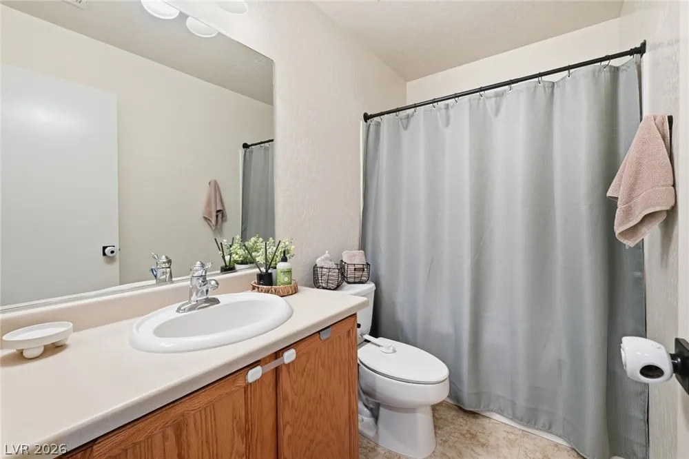 5339 Aurora Beam Avenue Las Vegas, NV 89122