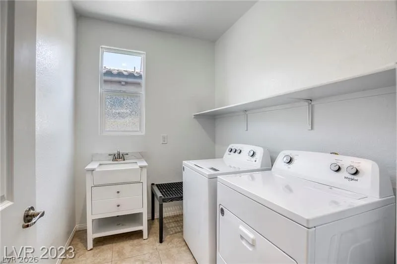 8060 Skye Dragon Street Las Vegas, NV 89166