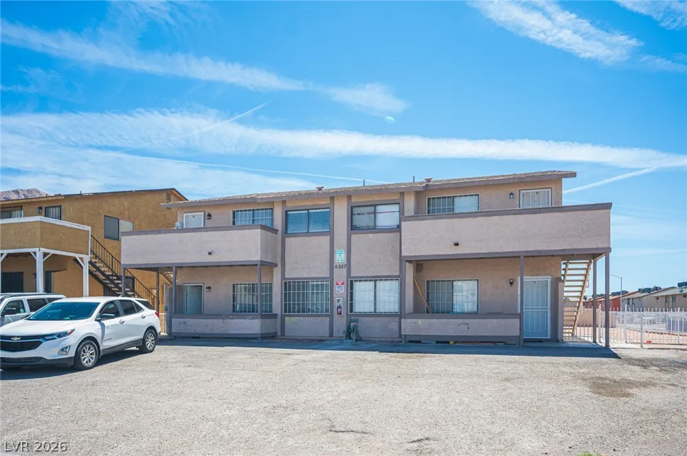 6927 Appleton Drive Las Vegas, NV 89156