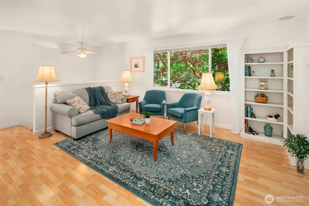 8760 SW 190th Street Vashon, WA 98070