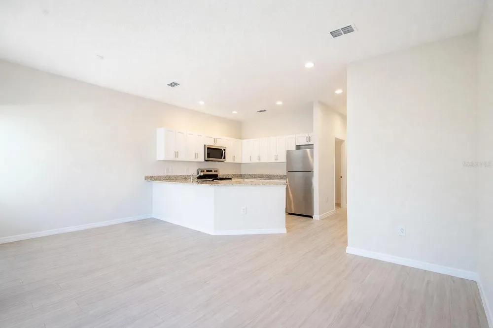 2035 CLAUDIA LANE Kissimmee, FL 34741