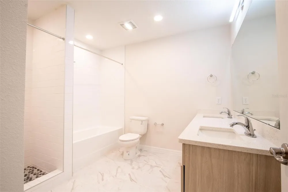 2035 CLAUDIA LANE Kissimmee, FL 34741