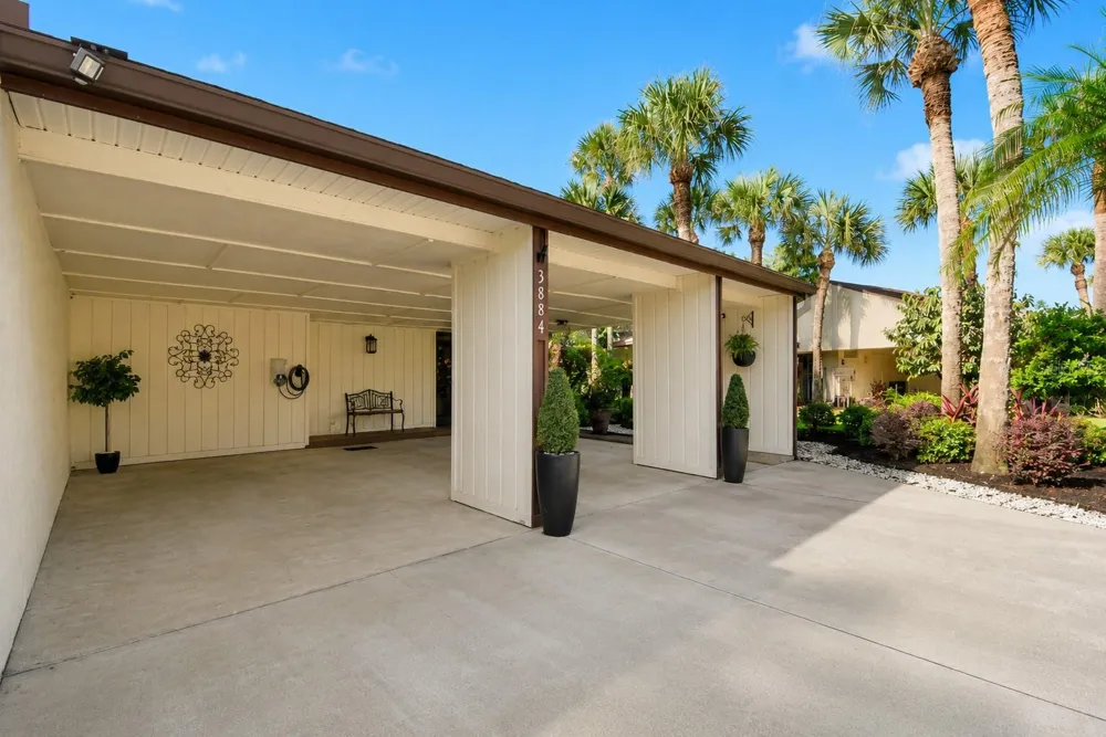 3884 VILLA ROSE LANE Orlando, FL 32808