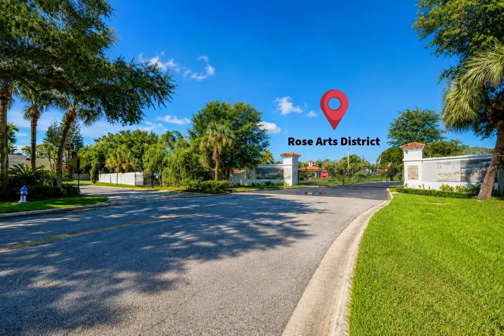 3884 VILLA ROSE LANE Orlando, FL 32808