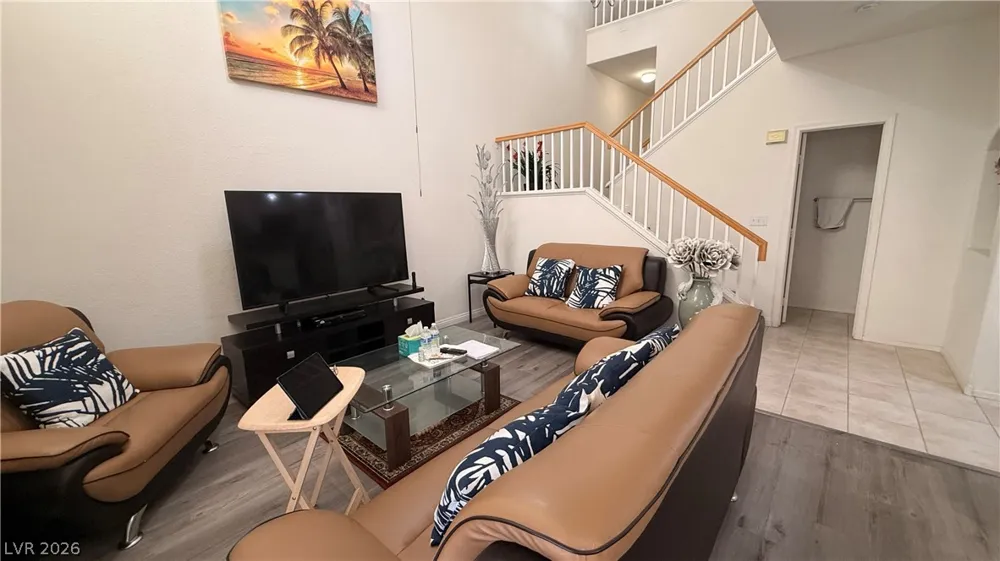 5248 Sunny Beach Lane Las Vegas, NV 89118