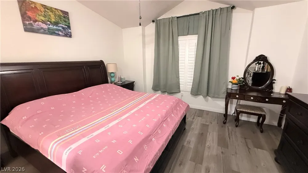 5248 Sunny Beach Lane Las Vegas, NV 89118