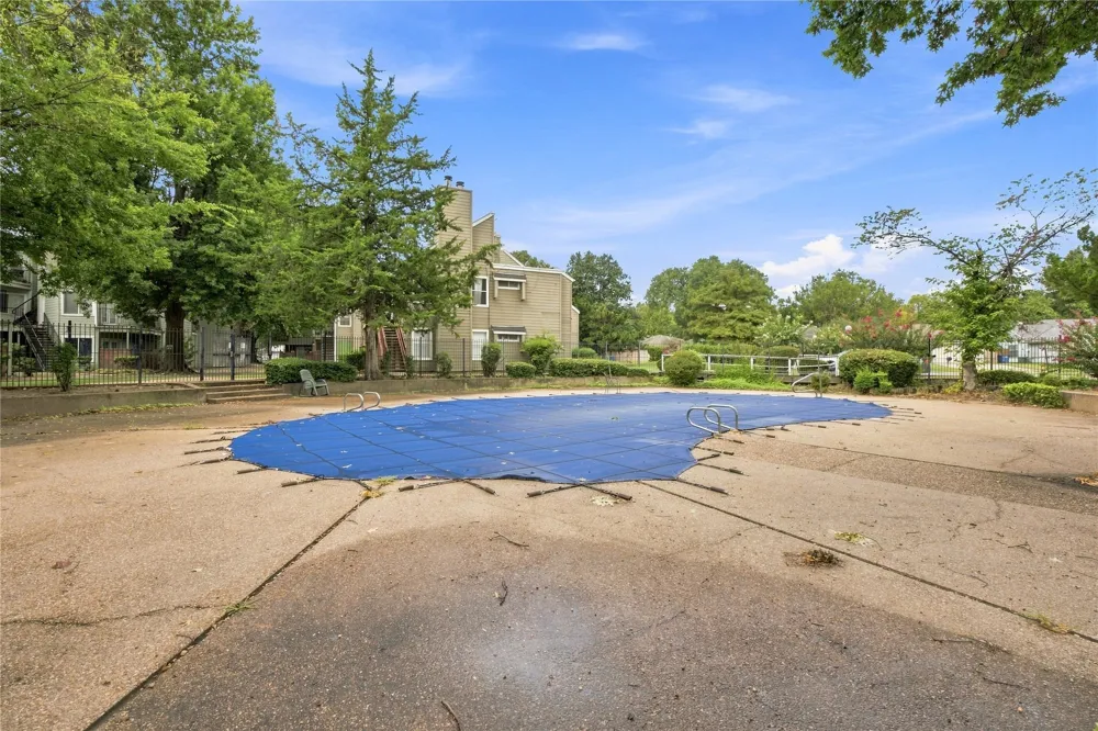 1730 E 67th Street #301 Tulsa, OK 74136