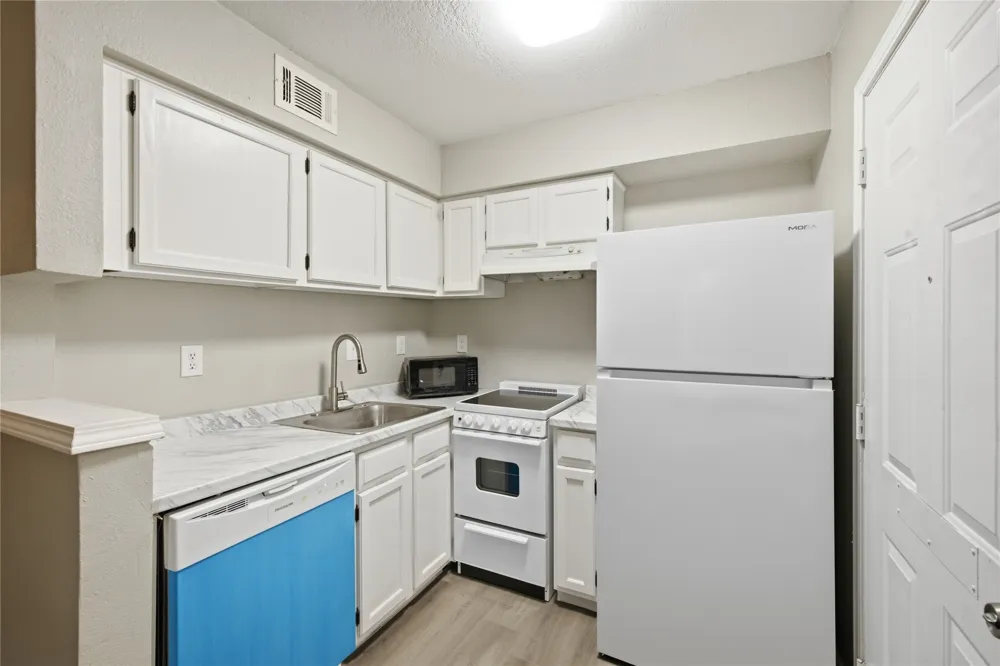 1730 E 67th Street #301 Tulsa, OK 74136