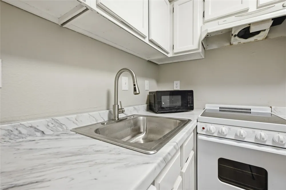 1730 E 67th Street #301 Tulsa, OK 74136