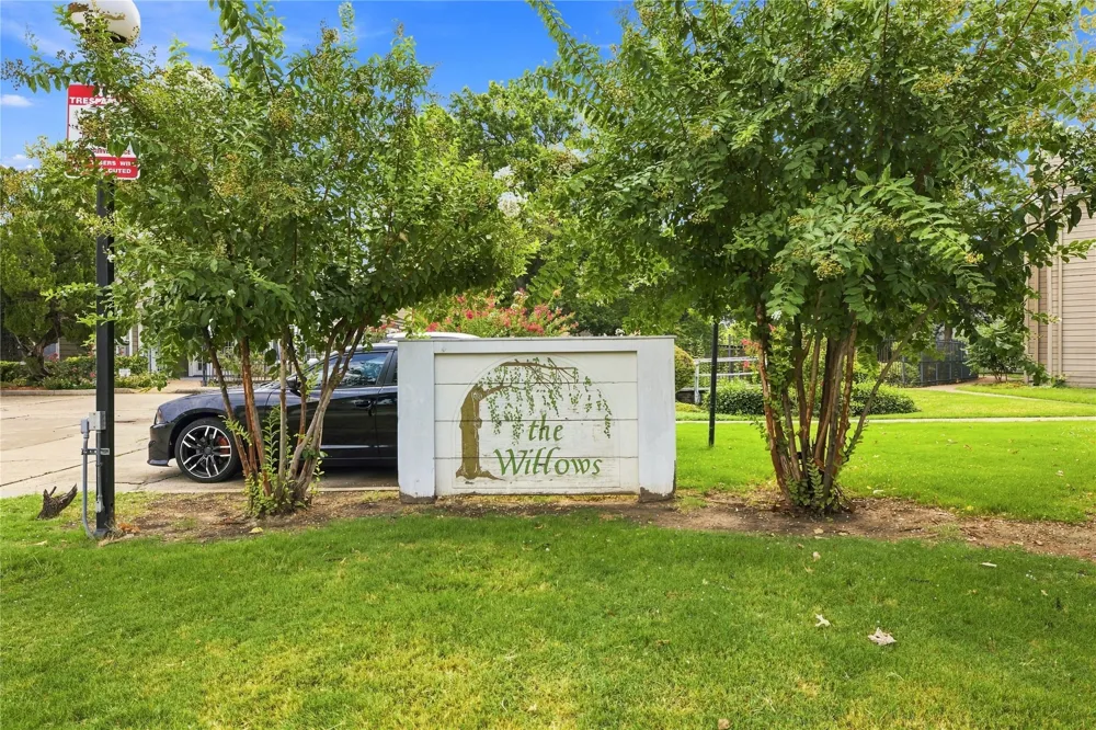 1730 E 67th Street #301 Tulsa, OK 74136