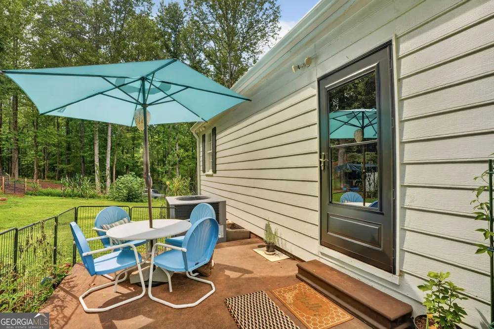 1042 Carl Bramlett RD Winder, GA 30680