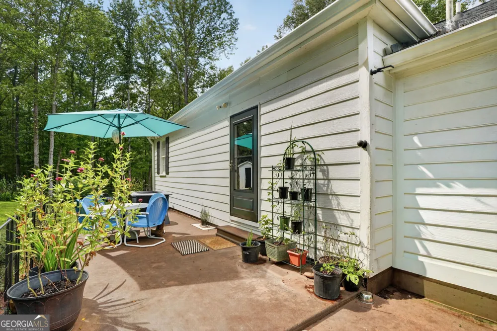 1042 Carl Bramlett RD Winder, GA 30680