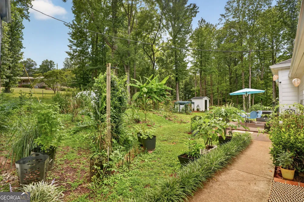 1042 Carl Bramlett RD Winder, GA 30680