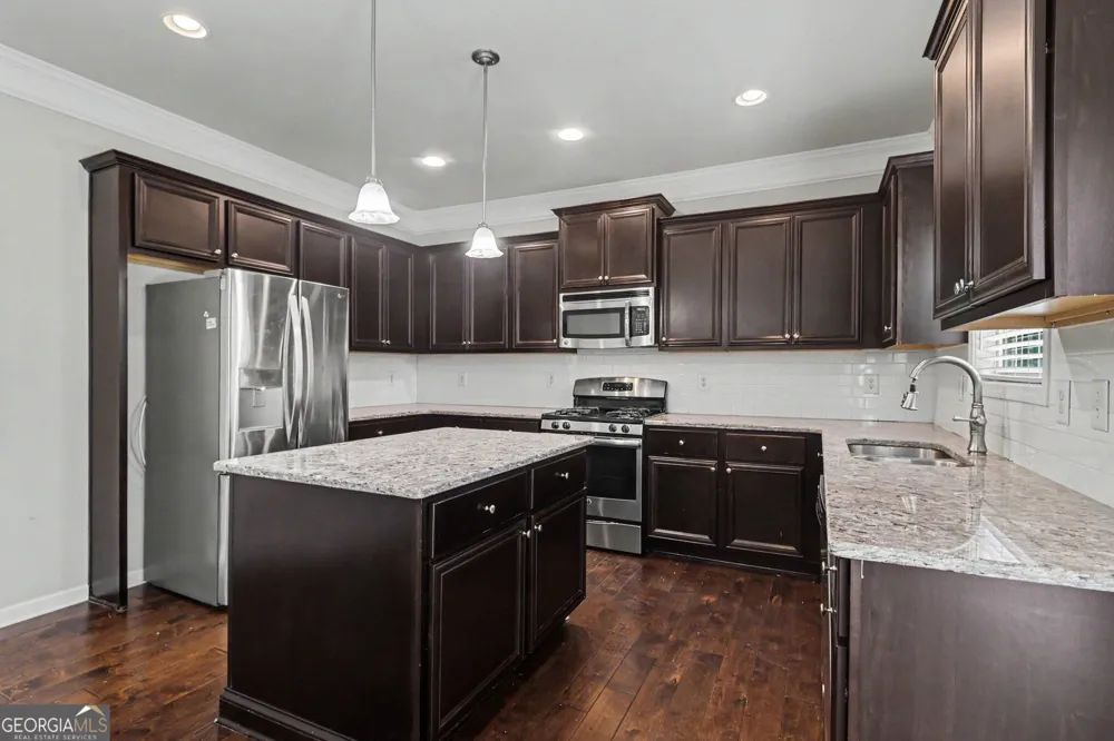 4640 Pleasant Woods DR Cumming, GA 30028