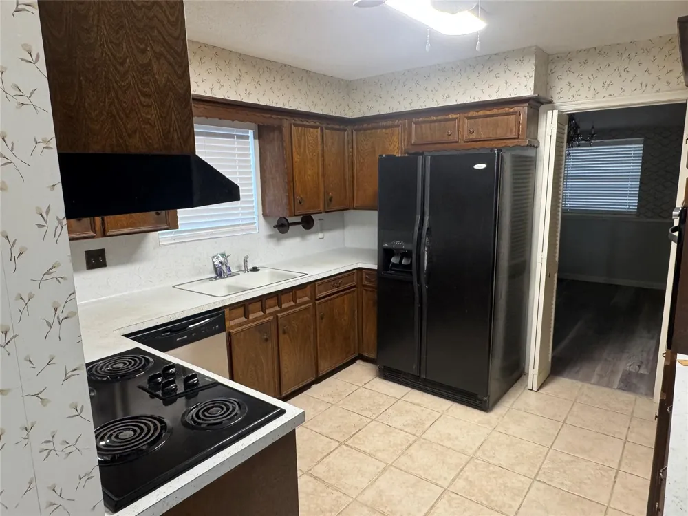 2716 Stratford St Street Pearland, TX 77581