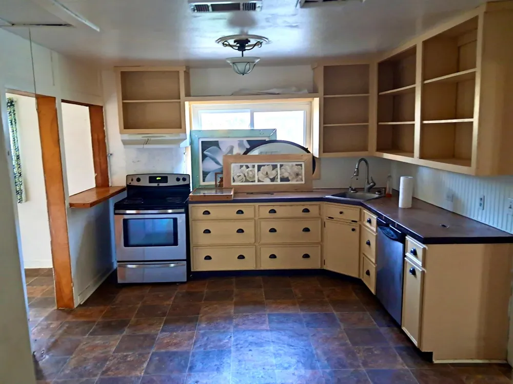 2305 Fm 1462 Road Alvin, TX 77511