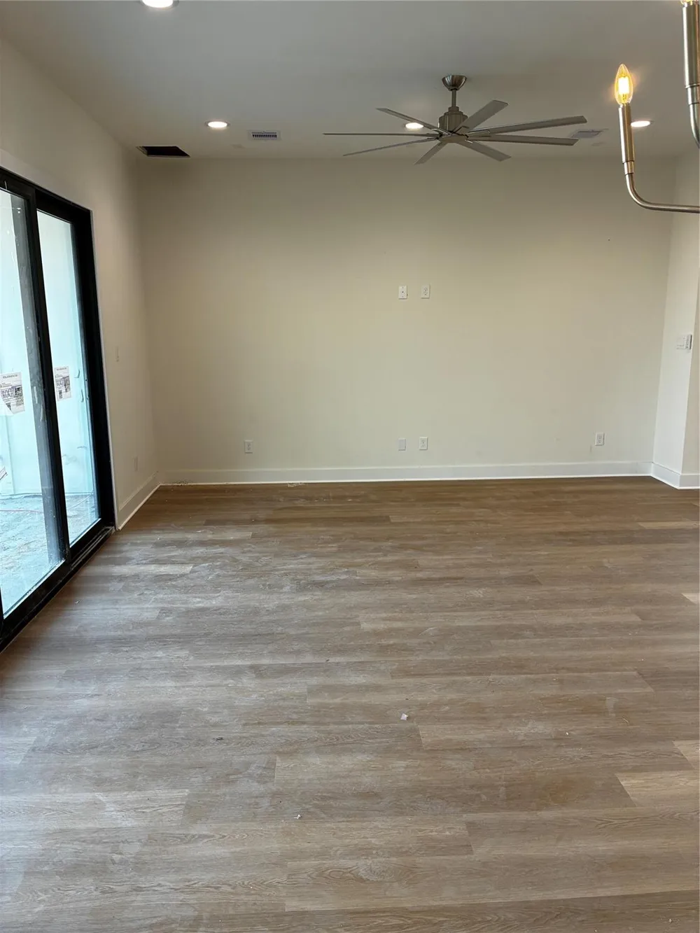 1820 Wycliffe Houston, TX 77043