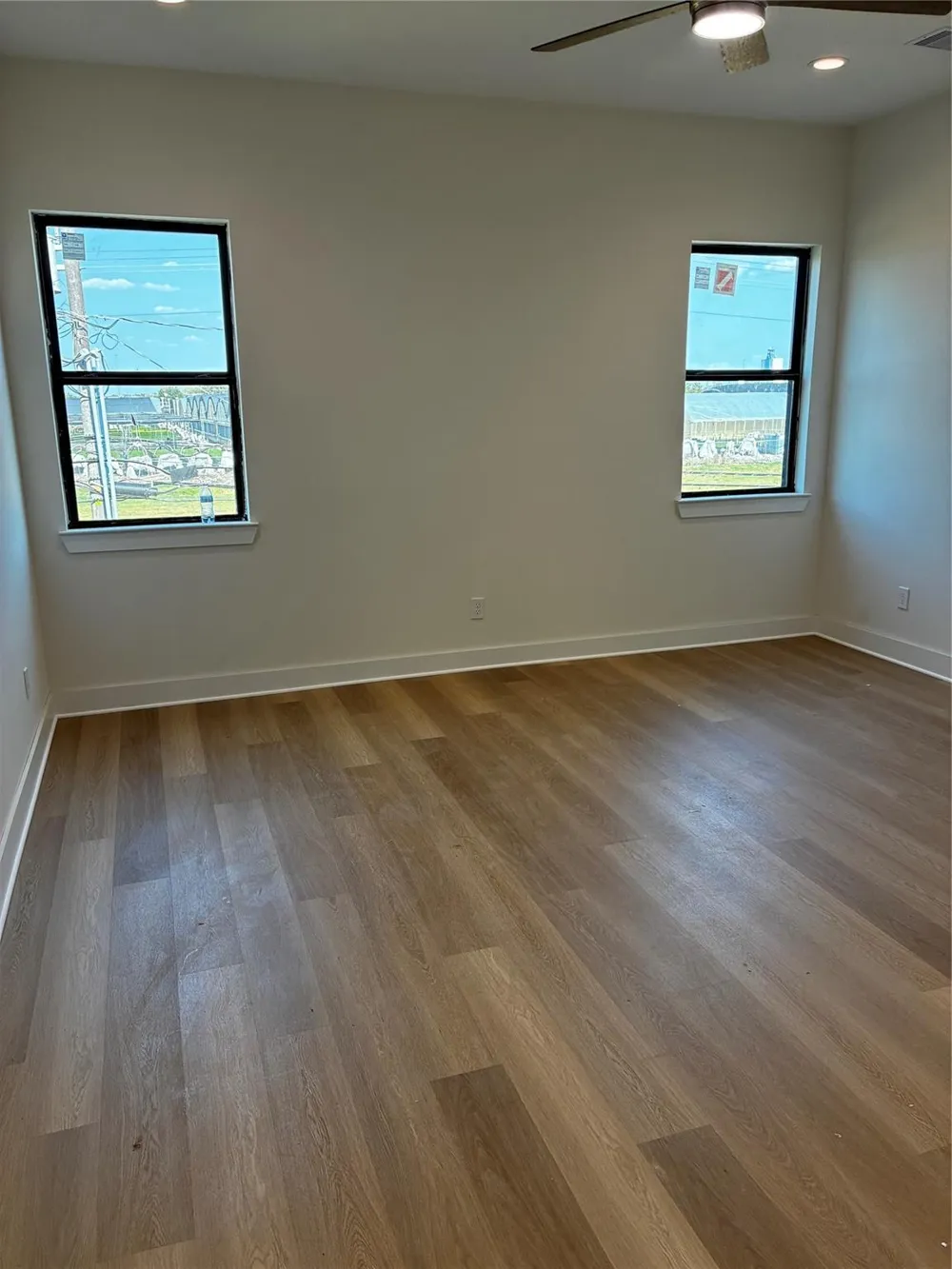 1820 Wycliffe Houston, TX 77043